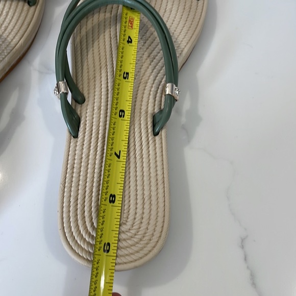 Super cute summer sandals with pineapple decoration - Picture 9 of 10